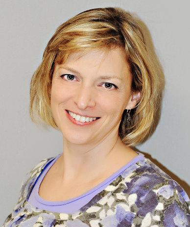 Lori Newman headshot.